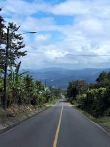 Straße Guayabano nach Turrialba