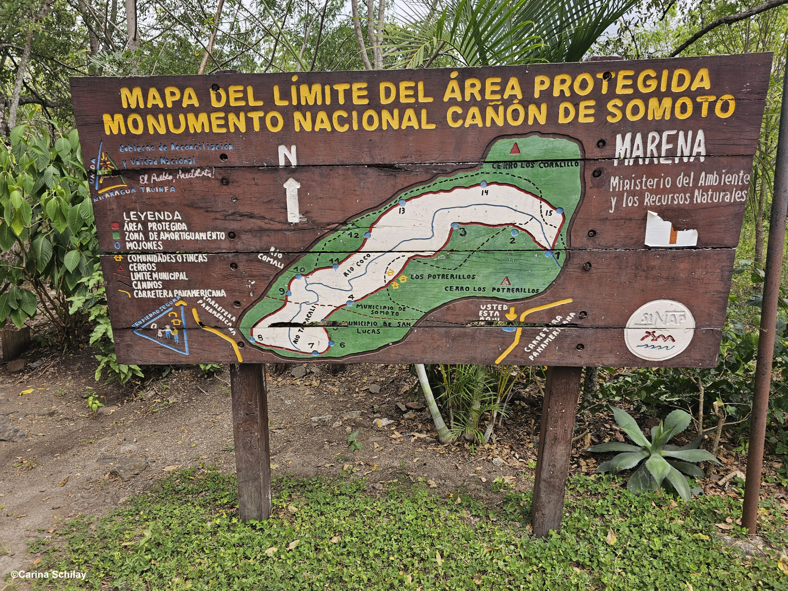 Karte mit eingezeichneten Wanderwegen in der Somoto Schlucht, aufgenommen während einer abenteuerlichen Canyoning-Expedition in Nicaragua.